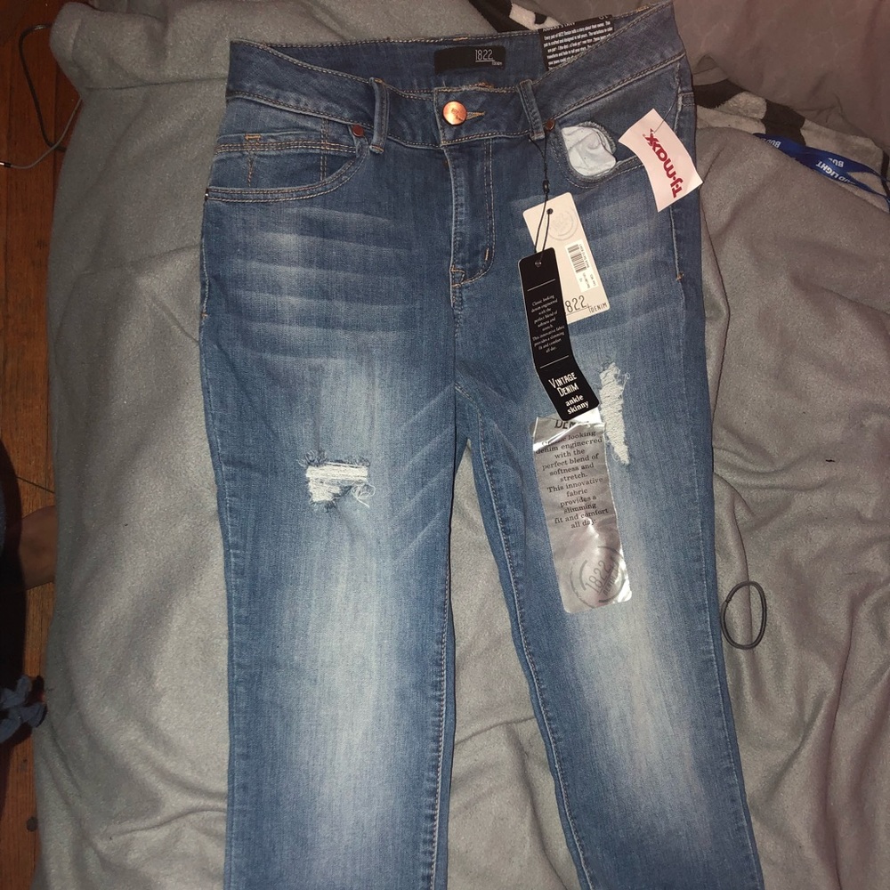 Women’s jeans